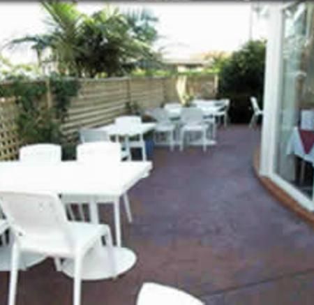 Lake Haven Motor Inn Gorokan Esterno foto