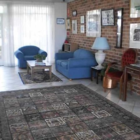 Lake Haven Motor Inn Gorokan Esterno foto